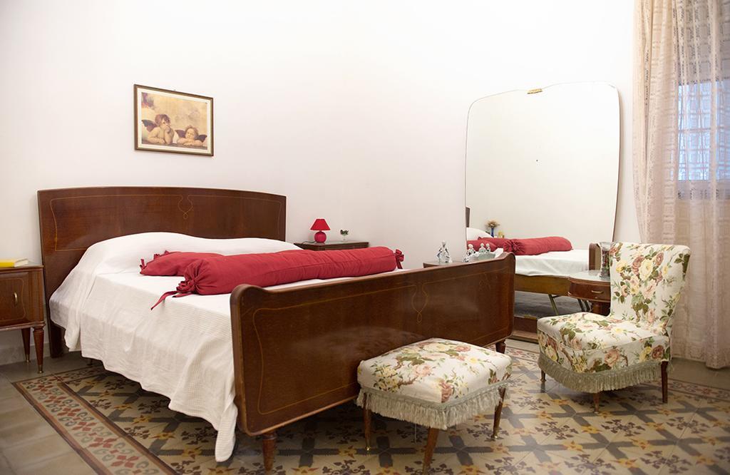 Hôtel La Casa Di Via Narbone à Palerme Extérieur photo