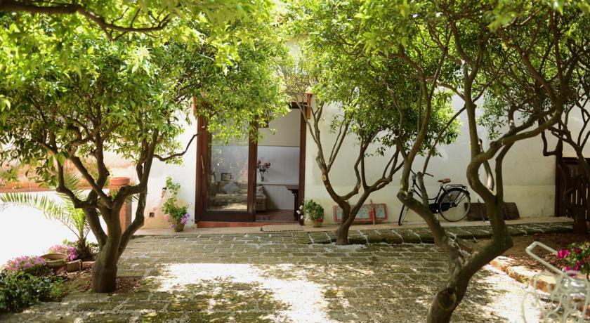 Hôtel La Casa Di Via Narbone à Palerme Extérieur photo
